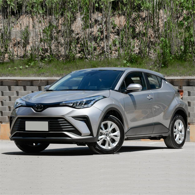 Toyota IZOA penehīni SUV